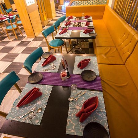 Hotel Aryaas Palayankottai Εξωτερικό φωτογραφία