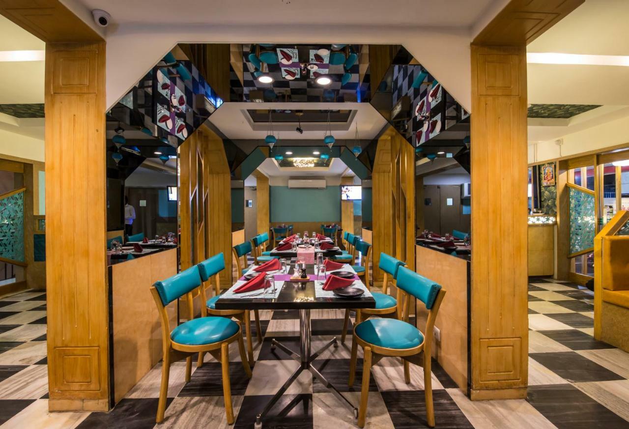 Hotel Aryaas Palayankottai Εξωτερικό φωτογραφία