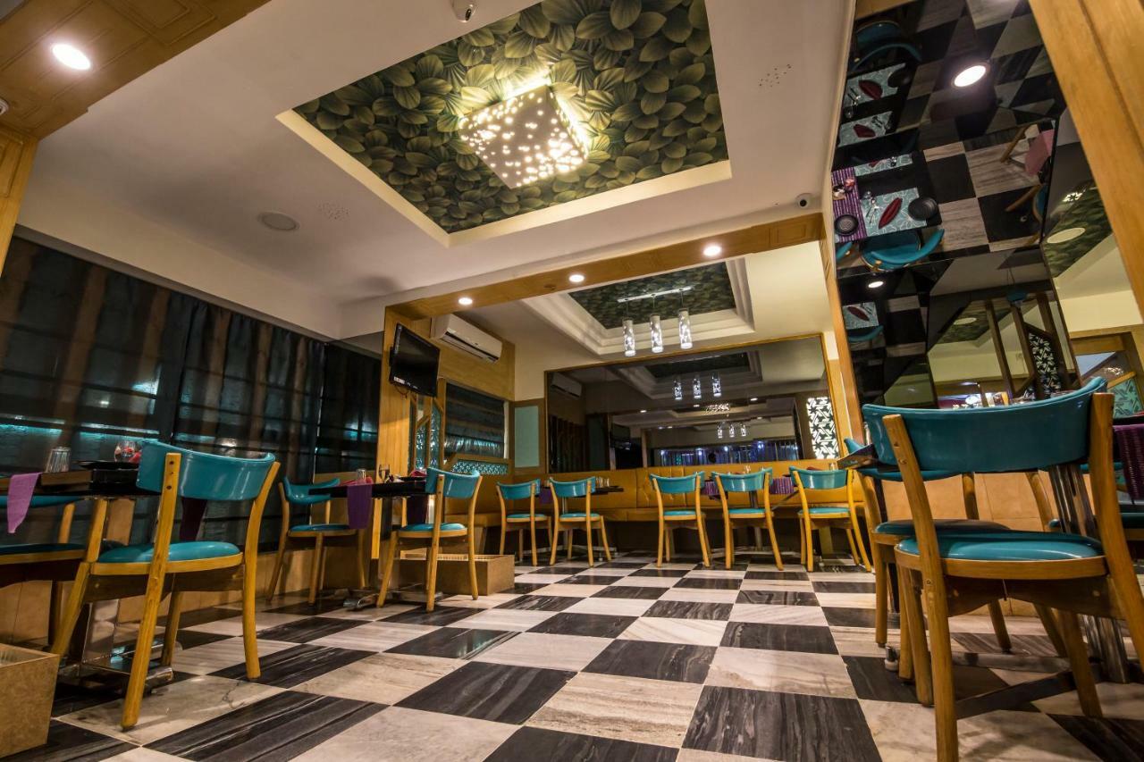 Hotel Aryaas Palayankottai Εξωτερικό φωτογραφία
